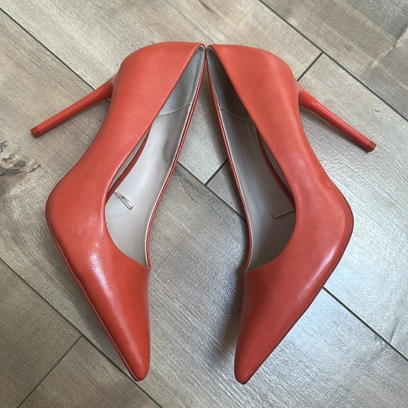 ZARA Basic Orange Pump Pointy Heels Sz 39 (8) - Picture 3 of 10